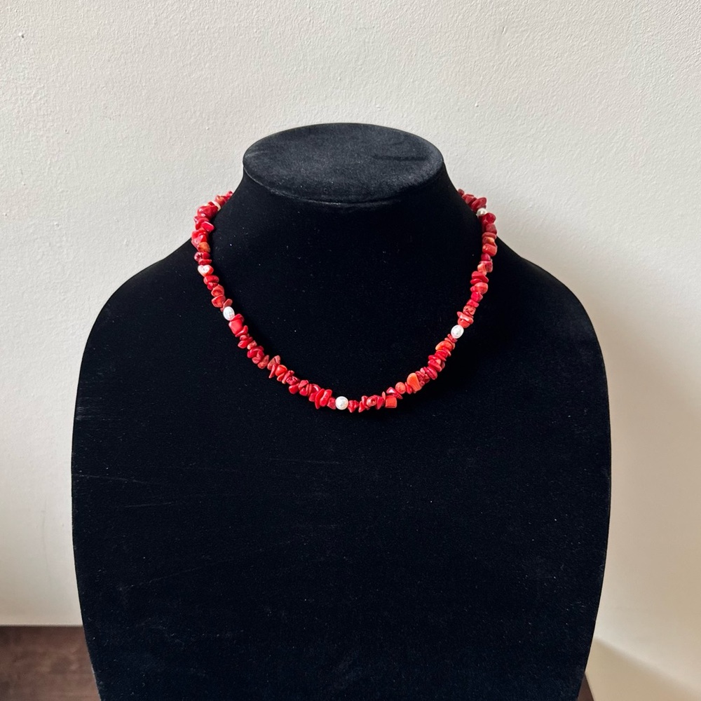 Jade Vibrant Red beads and pearls Necklace new with tags